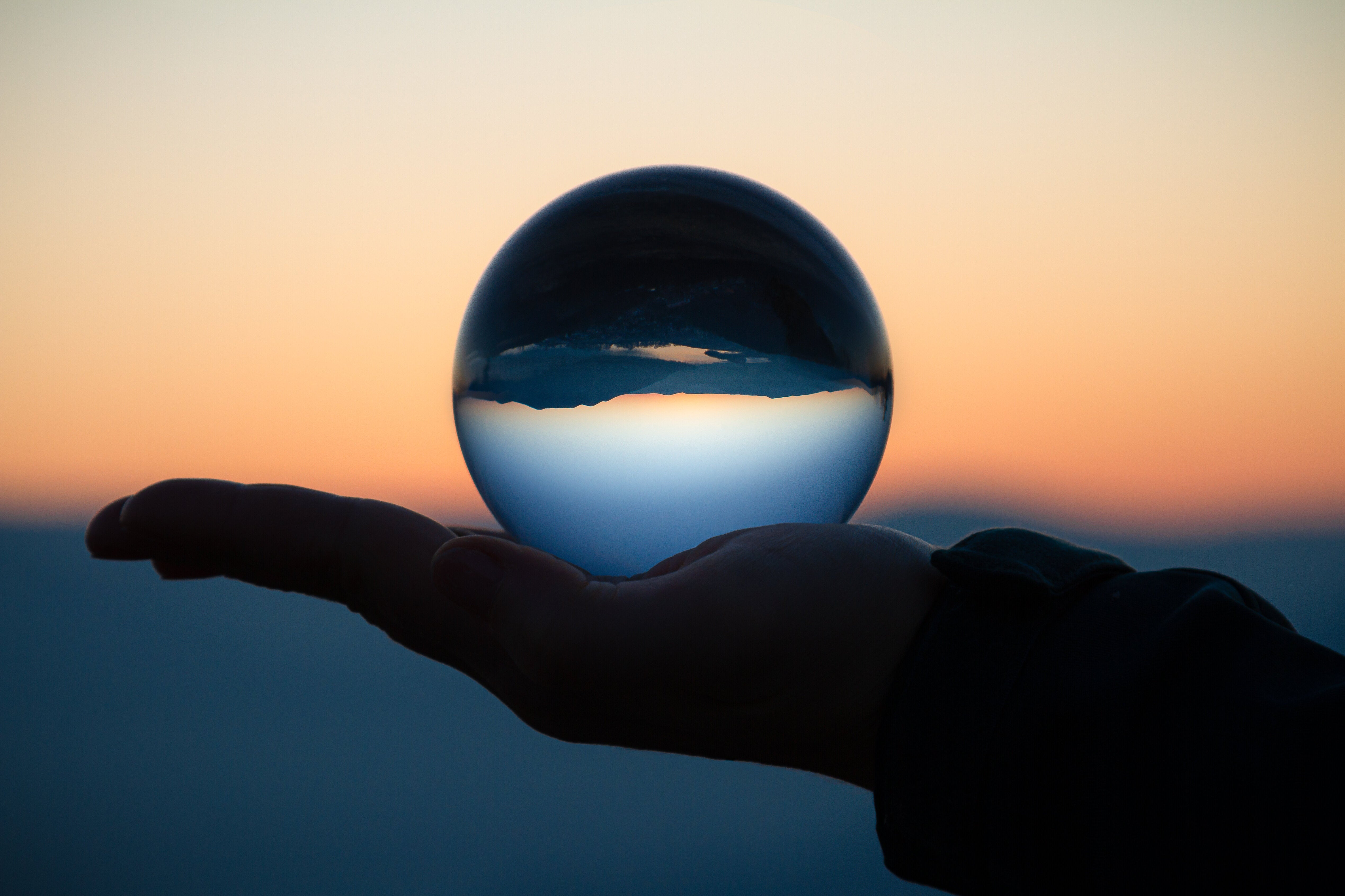 コンシューマー企業が高齢消費をとらえるには